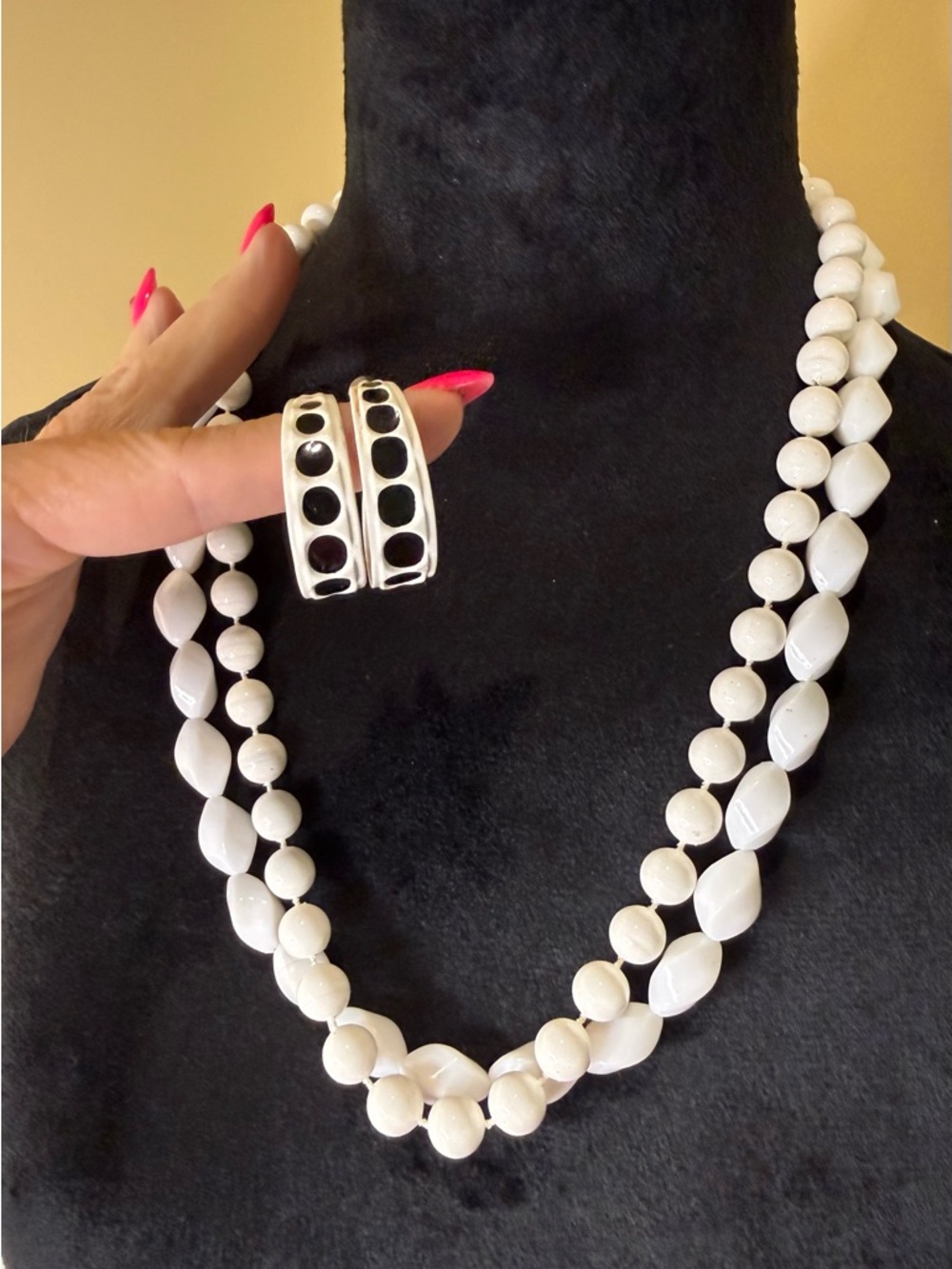 Pretty White Vintage Beaded Necklaces and Lovely Black & White Vintage Earrings